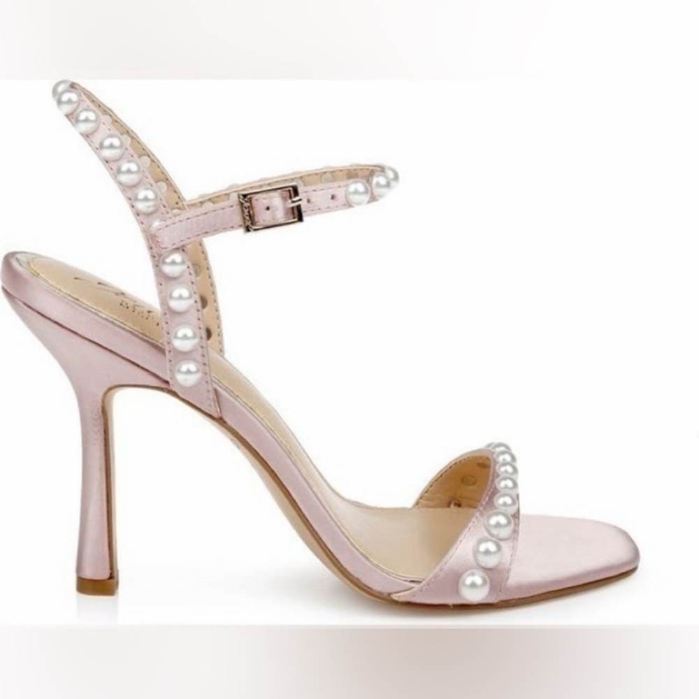 NWT BADGLEY MISCHKA Damaris Pearl Embellished Pink Satin Heeled Sandal Blush